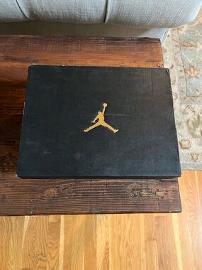 Jordan 1 mid sneakers